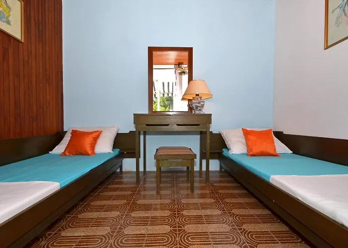 Arbanija 8651d * Trogir